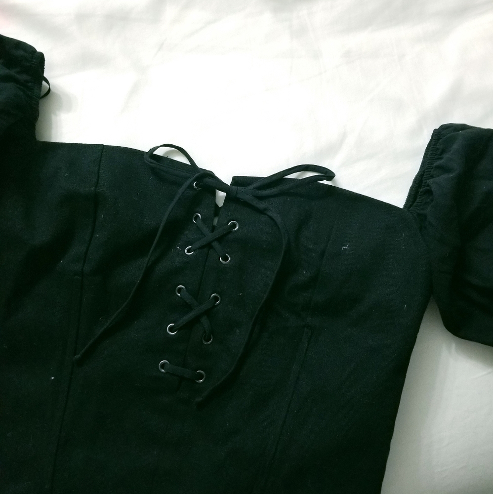 🚫SOLDⓂ️NWT ZARA BLACK LACE UP CORSET TOP - Picture 3 of 5